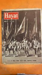 HAYAT HAFTALIK HABER MECMUA, DERGİSİ - ORTA SAYFA POSTER : RESSAM IBRAHIM SAF Hayat istanbulun 508. fetih yıl dönümü münasebetiyle FATİH SULTAN MEHMET - SIRA NO: 9 SAYI: 23 TARİH: 1 HAZİRAN 1961 ŞEVKET RADO - HİKMET FERİDUN ES - SADUN ALTUNA - FİKRET ANT - HİKMET ANDAÇ - ORHAN TAHSİN - KEMALEDDİN TULCU - TURGUT ETİNGÜ - ADNAN ERİM - ERDOĞAN SEVGIN - İHSAN TAYLI - TURGUT BIÇAKÇIOĞLU - SERGİN BURAK - İNAL TENGİZMAN - EROL DERNEK - NECDET İŞLER - YILMAZ ÇETİNER - OZAN SAĞDIÇ - İSMET İNÖNÜ - CEMAL GÜRSEL - İZZETTİN ÖZDİLEK - KORG. TURAL - TUĞG. GÜVENTÜRK - TÜMG. TULGA - CEMAL TURAL - MUKADDES HANIM - KARA AHMET - HÜSEYİN AĞA - ZİBA HANIM - TÜFEKÇİ İBRAHİM ALA - HİKMET FERİDUN ES - NECDET İŞLER - CEBECİ - ANITKABİR - MİTHATPAŞA STADI - VATAN CADDESİ - BEYAZIT MEYDANI - HÜRRİYET MEYDANI - DOLMABAHÇE SARAYI - TOPKAPI - EMİNÖNÜ - KONGO - ANGOLA - MOZAMBİK - VARNA - FRANGA KÖYÜ - AHİBOZ KÖYÜ - 27 MAYIS DEVRİMİ - İKİNCİ CUMHURİYET ANAYASASI - TMTF - 1. ORDU - ÖRFİ  -  EKSİKSİZ TAM TAKIM 48 SAYFA - İdil Koleksiyon