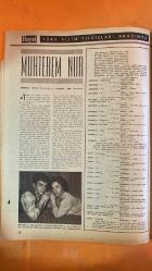 HAYAT HAFTALIK HABER MECMUA, DERGİSİ - ORTA SAYFA POSTER : Devlet ve Hükümet Başkanı Orgeneral Cemal Gürsel HARSTO RESSAM BERNARD HAILSTONE - SIRA NO: 10 SAYI: 22 TARİH: 25 MAYIS 1961 CEMAL GÜRSEL - ŞEVKET RADO - HİKMET FERİDUN ES - SADUN ALTUNA - FİKRET ANT - HİKMET ANDAÇ - ORHAN TAHSİN - KEMALEDDİN TUĞCU - TURGUT ETİNGÜ - ADNAN ERİM - ERDOĞAN SEVGIN - İHSAN TAYGILI - TURGUT BIÇAKÇIOĞLU - SERGİN BURAK - İNAL TENGİZMAN - EROL DERNEK - NECDET İŞLER - YILMAZ ÇETİNER - OZAN SAĞDIÇ - SAİT ŞENOL - ALİ İHSAN KALMAZ - TURAN EMEKSİZ - SÖKMEN GÜLTEKİN - NEDİM KÜÇÜKÖZPULAT - ERSAN ÖZEY - ADNAN MENDERES - NAMIK GEDİK - REFİK KORALTAN - BUMİN YAMANOĞLU - EMİN KALAFAT - MUHTEREM NUR - ZAFER MEYDANI - TAKSİM MEYDANI - DOLMABAHÇE SARAYI - DAVUTPAŞA KIŞLASI - İSTANBUL RADYOSU - ANITKABİR - 27 MAYIS DEVRİMİ - 28 NİSAN OLAYLARI - TÜRK SİLAHLI KUVVETLERİ - İSTANBUL - ANKARA - ESKİŞEHİR - HÜRRİYET MEYDANI - MİLLİ BİRLİK KOMİTESİ - 1. ORDU - ORDU FOTO FİLM MERKEZİ - TÜRK GEN  -  EKSİKSİZ TAM TAKIM 48 SAYFA