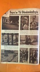 HAYAT HAFTALIK HABER MECMUA, DERGİSİ - ORTA SAYFA POSTER : Devlet ve Hükümet Başkanı Orgeneral Cemal Gürsel HARSTO RESSAM BERNARD HAILSTONE - SIRA NO: 10 SAYI: 22 TARİH: 25 MAYIS 1961 CEMAL GÜRSEL - ŞEVKET RADO - HİKMET FERİDUN ES - SADUN ALTUNA - FİKRET ANT - HİKMET ANDAÇ - ORHAN TAHSİN - KEMALEDDİN TUĞCU - TURGUT ETİNGÜ - ADNAN ERİM - ERDOĞAN SEVGIN - İHSAN TAYGILI - TURGUT BIÇAKÇIOĞLU - SERGİN BURAK - İNAL TENGİZMAN - EROL DERNEK - NECDET İŞLER - YILMAZ ÇETİNER - OZAN SAĞDIÇ - SAİT ŞENOL - ALİ İHSAN KALMAZ - TURAN EMEKSİZ - SÖKMEN GÜLTEKİN - NEDİM KÜÇÜKÖZPULAT - ERSAN ÖZEY - ADNAN MENDERES - NAMIK GEDİK - REFİK KORALTAN - BUMİN YAMANOĞLU - EMİN KALAFAT - MUHTEREM NUR - ZAFER MEYDANI - TAKSİM MEYDANI - DOLMABAHÇE SARAYI - DAVUTPAŞA KIŞLASI - İSTANBUL RADYOSU - ANITKABİR - 27 MAYIS DEVRİMİ - 28 NİSAN OLAYLARI - TÜRK SİLAHLI KUVVETLERİ - İSTANBUL - ANKARA - ESKİŞEHİR - HÜRRİYET MEYDANI - MİLLİ BİRLİK KOMİTESİ - 1. ORDU - ORDU FOTO FİLM MERKEZİ - TÜRK GEN  -  EKSİKSİZ TAM TAKIM 48 SAYFA