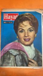 HAYAT HAFTALIK HABER MECMUA, DERGİSİ - ORTA SAYFA POSTER : Osmanlı Saraylarında Güzel Kadınlar: 2 Nilüfer Hatun MUNIE FEHIM - SIRA NO: 16 SAYI: 2 TARİH: 2 OCAK 1964 ŞEVKET RADO - HİKMET FERİDUN ES - HİKMET ANDAÇ - NİLÜFER HATUN - DEBBIE REYNOLDS - SÜREYYA - ŞAH RIZA PEHLEVİ - DON JAIME MORA ARAGON - KRALİÇE FABIOLA - ANITA GILLETTE - POCAHONTAS - İSMET İNÖNÜ - MAKARYOS - TEKİRDAĞ FASİKÜLÜ - HAYAT TÜRKİYE ANSİKLOPEDİSİ - M.G.M. - LONDRA ÜÇLÜ GARANTİ ANTLAŞMASI - LEFKOŞA - AKDENİZ - KIBRIS TÜRK CEMAATİ - KIBRIS TÜRK GENÇLİĞİ - ÜNİVERSİTE MİTİNGİ - TAKSİM YÜRÜYÜŞÜ - TÜRKİYE RADYOLARI - KIBRIS TÜRK ŞEHİTLERİ - KIBRIS TÜRK MÜCADELESİ - KIBRIS TÜRK MATEMİ - YAHYA BENEKAY - TAMER GÜVENÇ - HOMEROS - HEFESTOS - ZEUS - HESTIA - APOLLON - PROMETHEUS - BELLEROPHON - PEGASUS - KIMERA - OLYMPOS DAĞI - ANTALYA KÖRFEZİ - YANARTAŞ - PANATHENE OYUNLARI - SEPTERYA OYUNLARI - LAMYADOFORIS OYUNLARI - OLYMPİYAT MEŞALESİ - TOKYO OLİMPİYATLARI - ERICSSON TÜRK TİCARET - KESSLER   -  EKSİKSİZ TAM TAKIM 48 SAYFA