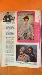 HAYAT HAFTALIK HABER MECMUA, DERGİSİ - ORTA SAYFA POSTER : RESSAMI MIMARZADE MEHMET ALL Hac mevsimi dolayısıyle... KABENİN 65 YIL ÖNCE YAPILMIŞ BİR TABLOSU - SIRA NO: 747 SAYI: 5 TARİH: 28 OCAK 1971 EMEL SAYIN - YILMAZ ÖZTUNA - DÖRDÜNCÜ MURAT - KÖSEM SULTAN - DELİ MUSTAFA - VOLTAIRE - JOHN MILTON - PETRARQUE - F. D. ROOSEVELT - OSCAR WILDE - MONTESQUIEU - SYDNEY SMITH - BACON - JULES CLARETIE - DEMOSTEN - G. K. CHESTERTON - SACHA GUITRY - DIETER LUDWIG - LADY JACQUELINE ISAACS - LORD SNOWDON - PRENSES MARGARET - THEODORE SCHUBERT DÖRDÜNCÜ MURAT’IN RENKLİ VE ENTRİKALI HAYATI: YILMAZ ÖZTUNA’DAN TARİHİ DİZİ - KEDİ DOSTLARI VE GENÇ RESSAMLAR - DÜŞÜNCELER SÖZLÜĞÜ: KİTAP, KOCA, KOMŞU, KOMÜNİST, KONUŞMAK - UZAK DOĞU’DA SAVAŞ VE YAMYAMLIK: - LORD SNOWDON - PRENSES MARGARET - LADY JACQUELINE ISAACS - PETER SELLERS - READING MARKİSİ - THEODORE SCHUBERT - CENGİZ YARBAĞ - KUTLU ERTUNA - ALAATTİN AKSOY - TANGÜL AKAKINCI - OKTAY ANILANMERT - BURHAN UYGUR LORD SNOWDON V -  EKSİKSİZ TAM TAKIM 48 SAYFA