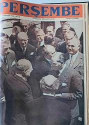 PERŞEMBE Perşembe Günleri Çıkar / Her Şeyden Bahseder Siyasi Resimli Haftalık Gazete, 4 Nisan - 7 Sonteşrin 1935, Sayı: 1 - 32 [32 ADET]