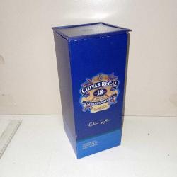 Chivas Regal 18 kutusu. Şişe yok