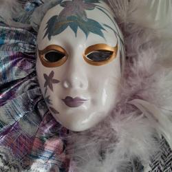 Avrupa Porselen Maske