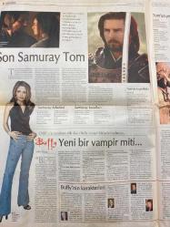 CUMHURİYET PAZAR GAZETESİ DOĞUM GÜNÜ HEDİYESİ- 8 ŞUBAT 2004-Ziya Gökalp - Ahu Sungur - Selen Tokcan - Ham Kalbir - Ebru Akıncı - Berat Günçkan - Fahri Överimiz - Hakkı Devrim - Yalçın Küçük - Ülkü Giray - Sitkı Fırat - İpek Çalışlar - Uri Avnery - Melıha Güler - Kerem Güler - Müjgan Hekimoğlu - Haldun Dormen - Nülüfer Zengin - Semih Sergen  Güneşin kızı - Hayatın bittiği yer - Bir manik depresif - Emret Albayım - Psikolojik yaş veya gönül yaşı - Güneşin doğduğu yer - Gökalp’ten Duvar’a - Ben hayatı istiyorum - Sahnede yeni bir yüz - Şık bir oyuncu ve insan - İsrailli barış aktivisti Uri Avnery - Aşk değil evlilik - Duvar: Açık cezaevi - Tom’un yetenekler–sahnede yeni bir yüz - vıctoria beckham - Aylin Öney Tan - Bulmaca - sertaç dalkıran - Corus Turnuvasının şampiyonu Anand - Zeynep Bilgin - Melih Özdil - Levent Aksu - Berat Günçıkan - Tilbe Saran - Tuva diye bir yer - Ebrar Akıncı - Harry Potter