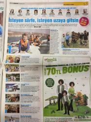 HÜRRİYET CUMARTESİ GAZETESİ DOĞUM GÜNÜ HEDİYESİ- 3 HAZİRAN 2017 -Baktığım gazetelerde gördüğüm isimler ve başlıklar:  Muazzez Ersoy - Şenol Kolcuoğlu - Hakan Gence - Bülent Ersoy - Doğan Hızlan - Ahmet Özkan - Mehmet Ali Birand - Pınar Aylin - Bahar Çuhadar - Güliz Arslan - Aslı Barış - Ayşe Arman - Özlem Karakurt - Mahalle baskısına aldırış etmem - Yeri geldiğinde o mahalleye kafa tutmasını da bilirim - Nostalji albümü annemin fikriydi - Allah’a şükürler olsun henüz buruşmadım - Bir ütopyanın gerçekleşmesi - Hayat belki de işaretleri doğru toplama oyunudur - Küçük bir Türkiye öyküsü - Dijital renklerin dünyası - Mücevher takmak heyecan veriyor - Güçlü olmak gücü olan birinin kollarına sığınmaktan daha güzel - Özlem’in aşk sözlüğü - Hürriyet Cumartesi - Her çocuk Messi olmak ister - İstanbul - Ramazan iftar keyfiniz şarap sosyal emanete - O kırmızı kutuyu almakta seksi bir şey var - Medya - Ekranlarda tekrar Lynch zamanı - Söyleşi - Nostalji kraliçeliğinden kebap patroniçeliğine -