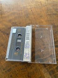 METİN ŞENTÜRK - SAHTE DÜNYA - KASET