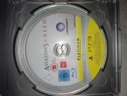 Ps3 oyun Assassins Assassin's creed 1. Orijinal. Kitapçıklı. Eksiksiz. Disk 10 üzerinden 9.5 temiz koleksiyonluk.