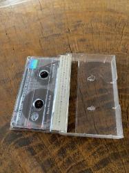 EMİN İGÜS - BU DÜNYA BİR PENCERE - KASET