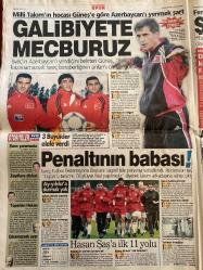 SABAH GAZETESİ DOĞUM GÜNÜ HEDİYESİ - 9 EKİM 2000 - TAM TAKIM 36 SAYFADIR -Kara çarşafa onur plaketi-Yavuz Donat-Süleyman Canan-Selahattin Duman-Hülya Avşar-Havel’den AB mesajları-Kör dalton gözcü olursa-2001 baharının cesur kadını Laura Biagiotti-Rauf Tamer-Fenerbahçeli Moshoeu-Dünya kulübü Fenerbahçe-Mustafa Denizli-Aslan’ın yedeği yok-Emre Belözoğlu riske girmiyor-Milli Takım’ın hocası Şenol Güneş’e göre Azerbaycan’ı yenmek şart-Ogün-Tayfur-Hasan Şaş-Erman Toroğlu-Cüneyt tanman-Ziya Şengül-Şanlı Sarıalioğlu-Beşiktaş iki şampiyonluğunun peşinde-Sergen Yalçın Beşiktaş maçında oynayacak-Scala-Antep Kombassan önünde galibiyeti son 5 dakikada kaçırdı-Savunma dizisi-Özlem Yıldız-Hakan Ural-Gökşen yılmazel-Abdullah Aksel-Fidyeci katile idam-Ünlü terörist Çakal Carlos kendini dine verdi-‘Otel ayısı’ Mustafa Taşar’ı zengin etti-Müşerref Canan-Tunceli artık özgür-Kamer genç-Mehmet Nalbantoğlu-Yer gök Ferrari-Michael Schumacher şampiyon-Hamza yerlikaya-Derya Büyükuncu-Şeref eroğlu-Harun Doğan-