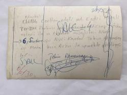 TEKİN AKMANSOY'UN ORİJİNAL FOTOĞRAFI - 18 x  12 cm EBADINDA - İSTANBUL CARLTON OTELİ MÜDÜR KADRİ MORALİ, TURİM BANKAI GENEL MUHASEBE MÜDÜRÜ CENGİZ ÖZKAY, EŞLERİ ve ANKARALI MİSAFİRLERİ, TEKİN AKMANSOY, EŞİ MERAL HANIM ve KIZI ARZU İLE BİRLİKTE YEMEK YERLERKEN ÇEKİLMİŞ BİR HATIRA FOTOĞRAFI