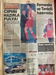 SABAH GAZETESİ DOĞUM GÜNÜ HEDİYESİ - 9 HAZİRAN 2000 - TAM TAKIM 44 SAYFADIR - Seda Güler-Milli Şarlatan-yunan güzelini kandırarak Kuzey Kıbrıs Türk Cumhuriyeti’nde düzenlediği yarışmaya götüren Süha Özgermi krize yol açtı-Yavuz Donat-Selahattin Duman-Bülent Ecevit’in kriz yaratmayın mesajına MHP lideri Devlet Bahçeli’den olumlu cevap geldi buzlar ermeli dedi-arzum Onan-Mehmet aslantuğ-Yedizler adam oldu-Rauf Tamer-Caprice Bourret-cipini hazırla Fulya-Fatih Terimce Hakan Şükür-Fernandez ve Tardelli hazırolda-Fatih Terim Ali Sami Yen‘deki her maçtan sonra tribündeki eşine kontak işareti yaparak Hakan Şükür’ü gösteriyordu Mustafa Denizli-Oktay-Alpay-Sakar Kocic-Süleyman Gültekin-İnan Kıraç-Aziz Yıldırım-Feyyaz Uçar-İlhan Cavcav-Aziz yıldırım-Hülya Avşar tenis-evden kaçtığı için kardeşini öldüren abi Ahmet Salman-ebru Şimşek-olay manken şarkıcı oldu-Süleyman Demirel milletimin emrindeyim-Zülfü Livaneli-Mehmet Ali erbil-Çetin Altan-Murat Yetkin-Can ataklı-İsmet Özdemir-Necati doğru-Bill Gat