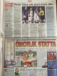SABAH GAZETESİ DOĞUM GÜNÜ HEDİYESİ - 13 EYLÜL 2002 - TAM TAKIM 36 SAYFADIR -Zühtü İbiş-Sakıp Sabancı-Hulusi Turgut-Bülent Ecevit-Mesut Yılmaz-Ahmet Necdet Sezer-İsmail Cem-Tuncay Özkan-Selim Kanat-Devlet Bahçeli-Nazım Ekren-Hüsamettin Özkan-Turgut Özal-Harun Tan-Ebru Şallı-Hikmet Uluğbay-Bayram Meral-Ali Şen-Aziz Yıldırım-Deniz Derinsu-Werner Lorant-Recep Tayyip Erdoğan-Selçuk Yula-Metin Tokat-Serra Demirkol-Michael Schumacher-Juan Manuel Fangio-Cüneyt E. Koryürek-Elvan Abeylegesse-Erol Kaynar-Tümer Metin-Pascal Nouma-Kevin Nolan-Sir Alex Ferguson-Nihat Kahveci-Özkan Sümer-Şansal Büyüka  11 Eylül’ün Türk yetimi-O anlatacak siz bir solukta okuyacaksınız-Zoraki demokrat-Ecevit de ‘Baraj yüksek’ dedi-Nisan’la başladı Aralık’a razı-Seçime ilişme uyarısı yaptı-Hükümetten kaygılıyım-Övgüye ağır ceza-Bu kez eşine poz verdi-Bayan bakan Gülek evlendi-Bush’tan Irak’a son ültimatom-Fenerbahçe’yi kemiren kavga-Fener’e çifte şok-Kulübede servet-Metin Tokat çok güzel örnek oldu-Öncelik statta-MHK fo