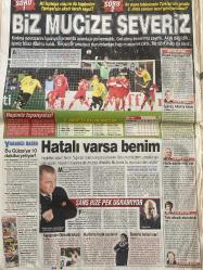 SABAH GAZETESİ DOĞUM GÜNÜ HEDİYESİ - 3 NİSAN 2009 - TAM TAKIM 40 SAYFADIR -Barack Obama-Recep Tayyip Erdoğan-Hatip Dicle-Leyla Zana-Celal Talabani-Mesut Barzani-Brad Pitt-Mehmet Barlas-Mehmet Şimşek-Ahmet Çakar-Ali Gültiken-İskender Günen-Fatih Terim-Levent Tüzemen-Mert Alas-Şebnem Schaeffer-Orhan Yurtseven-Hülya Koçyiğit-Nevra Serezli-Türkan Şoray-Fatma Girik-Engin Ardıç-Murat Savaş-Hüseyin Çulhalı-Orhan Uğuroğlu-Savaş Ay-Perihan Korkmaz  Borsada çete operasyonu-Biz mucize severiz-Hatalı varsa benim-Yerli ‘Altın Kızlar’ eğlenceye başladı-Sevgili olma vaadiyle mobil dolandırıcılık-Milli maç dönüşü trafik kazası: 4 ölü-‘Sahte para basmayı cezaevinde öğrendim’-Tırtıl ayağa kalktı, G-20’den 1.1 trilyon $’lık paket çıktı-Obama’nın ‘canavarı’ Londra’ya dert oldu-Protokol iptal first lady kraliçeye sarıldı-Mali sistem için erken uyarı mekanizması  Süpermarket-Çizgi Cengiz