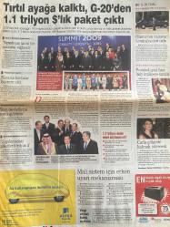 SABAH GAZETESİ DOĞUM GÜNÜ HEDİYESİ - 3 NİSAN 2009 - TAM TAKIM 40 SAYFADIR -Barack Obama-Recep Tayyip Erdoğan-Hatip Dicle-Leyla Zana-Celal Talabani-Mesut Barzani-Brad Pitt-Mehmet Barlas-Mehmet Şimşek-Ahmet Çakar-Ali Gültiken-İskender Günen-Fatih Terim-Levent Tüzemen-Mert Alas-Şebnem Schaeffer-Orhan Yurtseven-Hülya Koçyiğit-Nevra Serezli-Türkan Şoray-Fatma Girik-Engin Ardıç-Murat Savaş-Hüseyin Çulhalı-Orhan Uğuroğlu-Savaş Ay-Perihan Korkmaz  Borsada çete operasyonu-Biz mucize severiz-Hatalı varsa benim-Yerli ‘Altın Kızlar’ eğlenceye başladı-Sevgili olma vaadiyle mobil dolandırıcılık-Milli maç dönüşü trafik kazası: 4 ölü-‘Sahte para basmayı cezaevinde öğrendim’-Tırtıl ayağa kalktı, G-20’den 1.1 trilyon $’lık paket çıktı-Obama’nın ‘canavarı’ Londra’ya dert oldu-Protokol iptal first lady kraliçeye sarıldı-Mali sistem için erken uyarı mekanizması  Süpermarket-Çizgi Cengiz