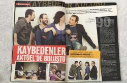 YENİ AKTÜEL – SAYI 239 – 17/30 MART 2011 – 106 SAYFA – SİGARA YASAĞINDA SIKIYÖNETİM: YENİ CEZALAR, ÖZEL DEVRİYELER, ANİ BASKINLAR – ATAŞE CİNAYETİ: 18 YILLIK SIR ÇÖZÜLECEK Mİ? – BUZ İÇİNDE 230 ÖLÜ DİRİLMEYİ BEKLİYOR – “KAYBEDENLER KULÜBÜ” FİLMİ: NEJAT İŞLER, YİĞİT ÖZŞENER, AHU TÜRKPENÇE, RIZA KOCAOĞLU – TÜRKİYE BU “SAYKO”LARI SEVİYOR: EN ARIZA DİZİ VE FİLM KARAKTERLERİ – DİKTATÖRLERİN KADINLARI: ŞATAFATLI YILLARDAN YOKSULLUĞA – MODANIN RACONUNU ONLAR KESİYOR: TÜRKİYE’NİN EN TAKİP EDİLEN MODA BLOGGERLARI – “GÖREVLİLERDE ‘DAHA FAZLA KİŞİ ÖLSÜN’ GİBİ BİR RUH HALİ VARDI” – ORGAN PİYASASINDA LAKŞAM PAZARI – PAPALIK OKULUNUN TÜRK ÖĞRENCİLERİ – PERA’DA KADIN SAĞLIĞI – ENGİN ALTAN DÜZYATAN – CHARLIE SHEEN İÇERİDE – MERT FIRAT – CARTEL – “SEN TÜRKİYE’NİN KİM OLDUĞUNU BİLİYOR MUSUN?” – “ÇOĞULCULAŞALIM DERKEN ÇORBALAŞTIK” -  NEJAT İŞLER – YİĞİT ÖZŞENER – AHU TÜRKPENÇE – RIZA KOCAOĞLU – ALİ MANGAOĞLU – MÜFİT YÜKSEL – ANDRÉ KONZE – ŞADİYE ŞENGİ – CHARLIE SHEEN – MERT FIRAT – ENGİN ALTAN DÜZYATAN –