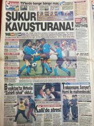 SABAH GAZETESİ DOĞUM GÜNÜ HEDİYESİ - 23 OCAK 1993- TAM TAKIM 26 SAYFADIR - Pınar Elice - Ecem - Nuray Hafiftaş - Osman Yörük - Papatya - Sıma - Füsun - Metin Özdemir - Yıldırım Bekçi - Muazzez Abacı - Huysuz Virjin - Birsen Tezer - Bülent Ersoy - Kibariye - Deniz Burcu - Necla Yener - Seyyal Taner - Coşkun Sabah - Gönül Yazar - Ersan Erdura - Turgut Karataş - Metin Şentürk - Atilla Kaya - Sedat Er - Ayhan Levent Güler - Prens Adnan - Tolgahan - Tolga Özhan - Özdemir - Burcu Örten - Faruk Tuncel - Mesut Çağlar - Mehmet Dinletir - Yaşar Yağmur - Doğan Doğancıoğlu - Ferdi Özbeğen - Hamdi Demir - Yalçın Göker - Zeki Sarğın - Cavit Demir - Neslihan - Hülya Avşar - İbrahim Tatlıses - Demet Akbağ - Rasim Öztekin - Gülben Ergen - Seren Serengil - Leyla Adalı - Gülşah Dilek - Emrah - Özcan Acargil - Ercan Turgut - Burçin Güney - Murat Kılıç - Engin Özdeş - Rıdvan - Yavuz Özsik - Gamze Başak - Coşkun Demir - Salim Dündar - Bülent Özdemir-Nalan İnceel - Hasan Cemal - Murat Köseoğlu - Kamil Gülümü