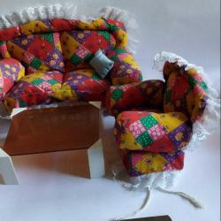 80-90 LARDAN KUTUSUNDA BARBİE TARZI OYUNCAK KOLTUKLARI