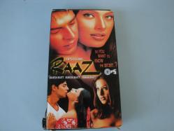 DINO MOREA - BIPASHA BASU 