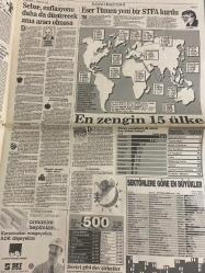 SABAH EKONOMİ GAZETESİ DOĞUM GÜNÜ HEDİYESİ  - 16 TEMMUZ 1992-Ali Korkut-Betal Demirtaş-Bayram Başaran-Osman Ulagay-Sadullah Usumi-Eser Tümen-Meral Tamer-Nedim Özkan  Akaryakıtta 10 gün içinde ikinci zam-SEK İstanbul tesisi kimin olacak-Dün 7 milyara aldığı işhanına bugün 17 milyar lira istiyor-Osmanbey’de bir garip han davası-Maliyede pembe taşlar pembe düşler-Opel’in Torbalı fabrikasına 33 yaşında genel müdür-Interbank’ın Meta’yı kurtarma girişimine 4 banka karşı çıkıyor-Finita la commedia-Borsa yönünü arıyor-Bütçenin ilk yarı karnesi zayıf-Sebze enflasyonu daha da düşürecek ama aracı olmasa-Eser Tümen yeni bir STFA kurdu-En zengin 15 ülke-Krem deyip geçmeyin-Taşradaki Mudo-İkitelli kooperatif mezarlığı yapılmasın-DYP Genel İdare Kurulu uçuyor-Tekstil işçisinin saat ücreti 3.12 dolar  Karikatür isimleri ve çizerler: SEK karikatürü