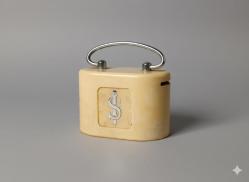 Türkiye İş Bankası Eski Logo Plastik Kumbara Krem