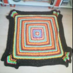 el örgüsü masa örtüsü iyi durumda