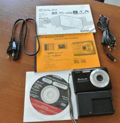 CASİO EXİLİM EX-Z75 MODEL FOTOĞRAF MAKİNESİ