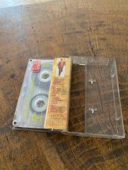 AHMET SELÇUK İLKAN - ŞAİRLER AĞLAMAZ - KASET