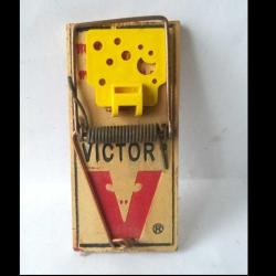 AMERİKAN MALI FARE KAPANI VİCTOR