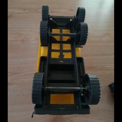 ESKİLERDEN GÜÇLÜ PLASTİK KAMYON OYUNCAK. DODGE FARGO 300