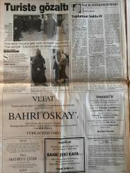 SABAH GAZETESİ DOĞUM GÜNÜ HEDİYESİ - 22 EKİM 1999 -TAM TAKIM 34 SAYFADIR -Aziz-Nurdan Yıldız-Dursun Yıldız-Hasan Pek-Mustafa Karakuş-Tuncay Karakuş-Hayrettin Akan-Güngör Mengi  Bu nasıl komşu-Eski koca dehşeti-Nefes kesen operasyon-Meclis’in namusu-Doktorun babalık davası reddedildi-Gülben Ergen-Huysuz Virjin-Alex-Hakan-Ulaş Ay-Nalan-Yaşar-Taner-Yaşar Yağmur-Hüdai Aksu-Elif Karlı-Sinan Özen-Bülent Serttaş-Ayhan Asan-Hayko-Birol-Şehnaz-Selahattin Erköse-Seyfi Kuyucaklı-Serkan Kaya-Fatih Ürek-Mustafa Keser-Gülnihal-Asım Nalcı-Unal Ecemiş-Aykut-Ayşe-Arto-Aydın-Serdar Ortaç-İsmail Türüt-Gökhan-Sezen Adnan-Işın Karaca-Ece Berker-Hazal-Tacı Türker-Galip Sokullu-İhsan Kayral-Bora Gençer-Orhan-Gülser Gürsoy-Turgut Özal-Süleyman Demirel-Erdal İnönü-İsmet Sezgin-Ahmet Taner Kışlalı-Bülent Ecevit-Sadettin Tantan-Hikmet Sami Türk-Selahattin Duman-Zeki Müren-Kızı Dolunay-Bayraktar Bayraklı-Bahri Oskay-Hacı Hayriye Çığır-Bahri Zeki Kaya-Enver Kurt-Bülent Fokya-Teksen Çamlıbel-Yeliz Özçy-Yasemin Küçü