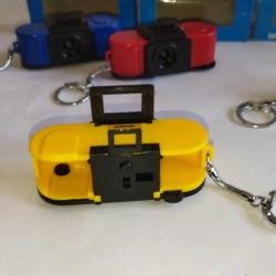 2 DET FOTOGRAF MAKINESİ ANAHTARLIKLI