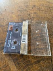 İBRAHİM TATLISES - AT GİTSİN - KASET