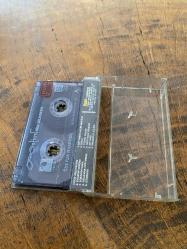 OZAN ORHON - DİZE GELECEKSİN - KASET