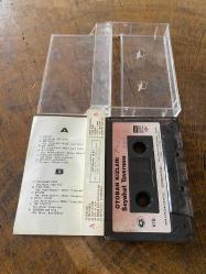 OTOBAN KIZLARI - SEYAHAT TAVERNASI - KASET