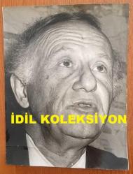 TÜRKİYE'DE İLAÇ SANAYİSİNİN KURUCULARINDAN MEHMET NEJAT FERİT ECZACIBAŞI'NIN ORİJİNAL BÜYÜK BOY FOTOĞRAFI - 24 x 18 cm EBADINDA - NEJAT ECZACIBAŞI'NIN YAKINDAN ÇEKİLMİŞ ÇOK NET KALİTEDE BİR FOTOĞRAFI