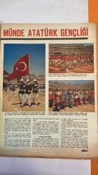 HAYAT HAFTALIK HABER MECMUA, DERGİSİ - ORTA SAYFA POSTER : SIRA NO: 660 - SAYI: 23 - TARİH: 29 MAYIS 1969 TAMER GUVENCI - HIKMET FERIDUN ES - MEHMET A. KAYABAL - YILMAZ ÖZTUNA - II. MEHMED - MARTIN LUTHER - KIRL TOBULOS - BAYEZID - SULTAN MURAD - SULTAN SALAHADDIN - EDMUND BURKE - A. FRANCE - V. HUGO - VOLTAIRE - JOHN KNOX - FENELON - J. MILTON - LA BRUYÈRE - GUEZ DE BALZAC - PASCAL - HZ. MUHAMMED 27 MAYISI KUTLUYORUZ - HÜRRİYET VE ANAYASA BAYRAMI - İSTANBUL'UN FETHİ - YENİÇAĞ'IN BAŞLANGICI - TÜRK RÖNESANSI - DÜŞÜNCELER SÖZLÜĞÜ - DİN VE FELSEFE - MODERN AVRUPA'NIN TEMELLERİ - BİZANS'TAN İTALYA'YA - FATİH'İN ROMA PROJESİ - DOĞU VE BATI TÜRKLERİ - ORTAÇAĞ'IN SONU - RÖNESANS VE TOLERANS - HAYRI ÇİZEL TABLOSU - JOHAN CRUIFF - DWIGHT EISENHOWER - ANNE - ELIZABETH - EDINBURG DÜKÜ - JOHANN HANDLER - OLINKA BEROVA - GEORGE HAMILTON - URSULA ANDRESS - RAQUEL WELCH - SHIRLEY MACLAINE - PETER SELLERS FUTBOL SAHALARININ HIRÇIN FUTBOLCUSU ROMANTİK BİR DAMAT OLDU - BİR DEVRİN TA - TAM TAKIM 48 SAYFA