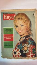 HAYAT HAFTALIK HABER MECMUA, DERGİSİ - ORTA SAYFA POSTER : CAMİ İÇİ FEYHAMAN DURAN GÜZIN DURAN IN KOLEKSİYONUNDAN Hayat FENERLİ SOKAK ALI RIZA BEY RESIM VE HEYKEL MÜZESİNDEN - SIRA NO: 837 - SAYI: 43 - TARİH: 10 EKİM 1972 EMEL SAYIN - BÜLENT AYDIN - HIKMET FERIDUN ES - ÇETİN EMEC - ŞEVKET RADO - KORAY GÜNEY - PAROLAY ATAN - MEHMET GÖKÇEN - GÜL TENER TÜRKİYE’NİN YÜZÜNÜ GÜLDÜREN BEYAZ ALTIN - RAMAZAN GECELERİNDE EV OYUNLARI - TÜRK KADINININ GÜZELLİK ENSTİTÜSÜ - TÜRKİYE ERKEK VÜCUT GÜZELLİĞİ YARIŞMASI - SAMPİYON ANTAKYALILAR - ADANA’NIN SEMBOLÜ - PAMUK TARLASI - PAMUK ÇİÇEĞİ - ALTIN KOZA FESTİVALİ - DOĞAN KARDEŞ ANSİKLOPEDİSİ - UZAK DOĞU’DA TÜRK HAMAMLARI VE MASAJ EVLERİ  - TAM TAKIM 48 SAYFA