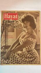 HAYAT HAFTALIK HABER MECMUA, DERGİSİ - ORTA SAYFA POSTER : 19 Mayıs Bayramında, Gençlik, Türk Milletinin Atatürk İdealini Sembolleştiriyor FOTOGRAF INAL TENGIZMAN - ŞEFİK ERENSÜ – HÜSEYİN ONUR – MEVLÜT KUDUNOĞLU – KENAN ÖZTEN – DANY CARREL – OZAN SAĞDIÇ – MUZAFFER ERTAN – DERVİŞ MANİZADE – ŞEVKİ YETGİNER - 19 MAYIS BAYRAMI TABLOSU – BASIN HÜRRİYETİ ÜZERİNE CEMAL GÜRSEL’İN TARİHİ KONUŞMASI – GAZETE SAHİPLERİ VE BAŞMUHARRİRLERLE GÖRÜŞME – ŞEFİK ERENSÜ’NÜN İSTANBUL BELEDİYE BAŞKANLIĞINA GETİRİLMESİ – KARTVİZİTLE TORPİL TALEBİNE DİRENEN DÜRÜST YÖNETİCİ – KULELİ LİSESİ’NDEN BELEDİYE SARAYINA UZANAN BİR KARİYER – 28 NİSAN 1960 BEYAZIT OLAYLARI VE GENÇLİĞİN DEMOKRASİ MÜCADELESİ – HÜRRİYET HAREKETİNİN YARALILARI: HÜSEYİN ONUR, MEVLÜT KUDUNOĞLU, KENAN ÖZTEN – CERRAHPAŞA VE HASEKİ HASTANELERİNDE TEDAVİLER – CEMİYETİN TERBİYESİ VE İYİ ÖRNEKLERİN GÜCÜ ÜZERİNE SOHBET KÖŞESİ – DANY CARREL’DEN RENKLİ PORTRE – DÖNEMİN SİYASİ VE TOPLUMSAL YANSIMALARI - TAM TAKIM 32 SAYFA