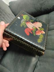 Eskilerden teneke dikiş kutusu