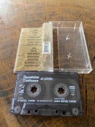 İBRAHİM TATLISES - AT GİTSİN - KASET