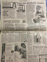 SABAH EKONOMİ GAZETESİ DOĞUM GÜNÜ HEDİYESİ  - 19 TEMMUZ 1992-Ahmet Özgüneş-Henry Kissinger-Bayram Başaran-Osman Ulagay-Pınar Çiçek-Ali Rıza Kardüz-Meral Tamer-Mehmet Çetingüleç-Nurdan Bernard  Özgüneş Kissinger’ın pirincine müşteri arıyor-SSK primlerini ödemeyenler açıklandı-Berke Barajı ihalesi Çukurova Elektrik’le Ankara’yı karıştırdı-Zam bu kadarla kalmayacak sırada PTT THY ve DDY de var-İstanbul’a dev serbest bölge-Bayilerin depoları beyaz eşya doldu-Ayda 1 milyondan fazla harcamaya hakkımız yok-Turla dış seyahatte riskler-Sigortalı mektuba PTT’den tazminat-Gima’dan yanık kokuları geliyor-Fransa’ya geçen yıl 52 milyon turist geldi  Karikatür isimleri ve çizerleri: SSK borçluları karikatürü-Beyaz eşya satış karikatürü-Değişik ülkelerde milli gelir karikatürü-Turistlerin en çok sevdiği yerler karikatürü-Turla seyahat karikatürü