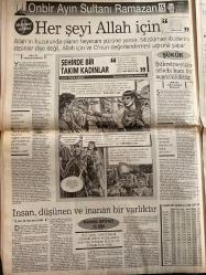 SABAH GAZETESİ DOĞUM GÜNÜ HEDİYESİ - 3 OCAK 1999 -TAM TAKIM 38 SAYFADIR -Sadettin Tantan - Rauf Tamer - Murat Uğur - Dicle - Demirel - Ecevit - Samil Tayyar - Joachim Löw - Baliç - Sinem - Hakan Şükür - Gordon Milne - Tugay - Seba - Toshack - Amokachi - Filipescu - Kenan Doğulu - Tarkan - Seran Serengil - Cindoruk - Yalım Erez - Bayram Ali Baypakal - Bayraktar Bayraklı - Prof. Dr. Bayraktar Bayraklı - Prof. Dr. Hikmet Atan - Doç. Dr. Zeki Arslantürk - Ortak aday Tantan - Yokluktan gelemedim - Devrimler de yaşlanır - Cindoruk’tan Erez’e açık çek - Bürokratlar masa topluyor - Transseksüelin kabadayı kocası - İlaç niyetine büyük ikramiye - Löw fire istemiyor - Baliç’in favorisi de plasesi de Kanarya - Altay tehlike sever - Herkes Hakan’ın peşinde - Gurbetçi Tansel nihayet Trabzon’da - Hakan’ın yolu açıldı - Galatasaray’dan 1999’a merhaba - Filip Inter’i reddetti - Gözlemcilere Terim’den taş - Amokachi’nin kredisi bitti - Ben şu an okuma şansımı kullanıyorum - Hem eğlendiler hem dinlendile