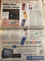 SABAH GAZETESİ DOĞUM GÜNÜ HEDİYESİ - 3 OCAK 1999 -TAM TAKIM 38 SAYFADIR -Sadettin Tantan - Rauf Tamer - Murat Uğur - Dicle - Demirel - Ecevit - Samil Tayyar - Joachim Löw - Baliç - Sinem - Hakan Şükür - Gordon Milne - Tugay - Seba - Toshack - Amokachi - Filipescu - Kenan Doğulu - Tarkan - Seran Serengil - Cindoruk - Yalım Erez - Bayram Ali Baypakal - Bayraktar Bayraklı - Prof. Dr. Bayraktar Bayraklı - Prof. Dr. Hikmet Atan - Doç. Dr. Zeki Arslantürk - Ortak aday Tantan - Yokluktan gelemedim - Devrimler de yaşlanır - Cindoruk’tan Erez’e açık çek - Bürokratlar masa topluyor - Transseksüelin kabadayı kocası - İlaç niyetine büyük ikramiye - Löw fire istemiyor - Baliç’in favorisi de plasesi de Kanarya - Altay tehlike sever - Herkes Hakan’ın peşinde - Gurbetçi Tansel nihayet Trabzon’da - Hakan’ın yolu açıldı - Galatasaray’dan 1999’a merhaba - Filip Inter’i reddetti - Gözlemcilere Terim’den taş - Amokachi’nin kredisi bitti - Ben şu an okuma şansımı kullanıyorum - Hem eğlendiler hem dinlendile