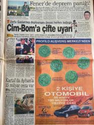 SABAH GAZETESİ DOĞUM GÜNÜ HEDİYESİ - 20 ARALIK 1998 - TAM TAKIM 42 SAYFADIR -Bill Clinton - Hillary Clinton - Rauf Tamer - Ecevit - Erman Toroğlu - İskender Günen - Milne - Murat - Ayhan - Fatih Terim - Toschack - Murat Seferberlioğlu - Altan Tanrıkulu - Lena Olin - Gabriel Byrne - Claire Danes - Ömer Vargı - Cem Yılmaz - Mazhar Alanson - Tuncel Kurtiz - Ceyda Düvenci - Mustafa Uzunyılmaz - Selim Naşit Özcan - Jamie Lee Curtis - Salih Memecan - Orası Amerika - Trende dehşet - Ve Ecevit iade ediyor - Futbolda perde iniyor - Trabzon’a piyango - 1998’e üç puanla veda ettiler - Fener’de deprem paniği - Cim-Bom’a çifte uyarı - Kartal’da Ayhan’a 15 milyar ceza var - Bu nasıl aşk - Herşey çok güzel olacak - Korku Bayramı - Carmina Burana - Popcorn - Gösteri Cem Yılmaz - Aşk Memuru -Nükhet - Emel Sayın - Sibel Can - Bayram Ali - Arzu - Özdemir - Ahmet Fidan - Güngör Mengi - Başarının sırrı - Ankaralılar’ı büyüledi - Şiir kaseti hazırlanıyor - Yılbaşı heyecanı başladı - Arzu ekranı sevdi -