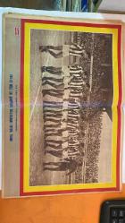 HAYAT HAFTALIK HABER MECMUA, DERGİSİ - ORTA SAYFA: 1961-62 MİLLİ LİG ŞAMPİYONU GALATASARAY FUTBOL TAKIMI - SIRA NO: 304 SAYI: 32 TARİH: 2 AĞUSTOS 1962  GALATASARAY FUTBOL TAKIMI - MICHELE MERCIER - HAFTALIK MECMUA - NESRİYAT MÜDÜRÜ HİKMET FERİDUN ES - MESUL MÜDÜR SADUN ALTUNA - RUMELİHİSARINDA HAMLET - AYLA ALGON - GÜL DEVRİ - ISPARTA - YELKENLİLER YARIŞTA - NEDİM ÖZGEN - CAHİT NASMAN - YÜZBAŞI HÜLAGU - ERTAN DORA - BÜLENT TARKAN - MEHRUBA AKRA - HARUN ULMAN - ADLİ AŞUROĞLU - FARUK BİRGEN - BOŞ ZAMANLARI DEĞERLENDİRME ATELYELERİ - TOKATLIYAN PASAJI - SES MECMUASI - MUTLAKA TOPLULUK TERBİYESİ  - BAYRAMOĞLU SAHİL MAHALLESİ - ARKASINDA YÜZLERCE ŞARKI BIRAKAN KADIN NEVESER - RÖPORTAJ TURGUT ETİNGÜ - FOTOĞRAFLAR İNAL TENGİZMAN - MUHLİS SABAHATTİN - AĞA CAMİİ - AYŞEM OPERETİ - HURŞİT BEY - DİLBER HANIM - ADNAN KÖKDES - KERİMAN HALİS - MELEK SABAHATTİN - FERDİ TAYFUR - RİFAT PAŞA - MEHMET ALİ ÜSKÜDARLI - MODA FRANSIZ KIZ OKULU - GÖNÜL POSTASI - YUŞA TEPESİ - KİREÇBURNU - TARABY - 32 SAYFA
