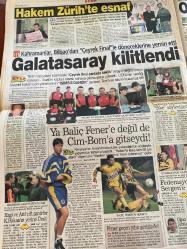 SABAH GAZETESİ DOĞUM GÜNÜ HEDİYESİ - 8 ARALIK 1998 - TAM TAKIM 34 SAYFADIR -Gülay Göktürk-Yavuz Donat-Selahattin Duman-Hüsnü Cil-Suat-Löw-Hagi-Arif-K.Hakan-Ümit-Toshack-Ayhan-Oktay-Ohen-Mehmet-Amokachi-Campbell-İbrahim-Mirsad-Nuri Ergin-Selçuk Ural-Metin Şentürk-Sibel Can-Baldız Özçelik-Selim City-Filiz Özçelik-Selmin Özçelik-Ali-Ev Songül-Yücel-Binnaz Kurt-Selim Kurt-Selmin Erdoğru  Adalet Fırat’ta boğuldu-Vurguncu güzeller-Apo için son 15 gün-Öğretmenden çok kazanan öğrenciler-Siyasette kıyafet falları-Oğuz’a zam yok!-Galatasaray kilitlendi-Ya Baliç Fener’e değil de Cim-Bom’a gitseydi!-Kartal’a yakıştı-Trabzon’da İpek isyanı-Nuriş’ten tehdit-Alem dönüşü kaza-Çocuklarını paylaşamadılar-Sahte diploma skandalı  Karikatür-Bizimcity-Salih Memecan-Ruhat Mengi-Ahmet Vardar-Nizamettin Veziroğlu-Abdullah Turhan  Sırat köprüsünde yapayalnız-Her şey çok güzel olacak  Burakbey-Abdullah Turhan-Mimi ile Muti-Patrick Mc Donnell-Bizim Aile-Mort Walker-Dick Browne-Marvin-Tom Armstrong