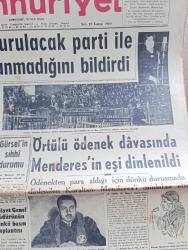 Cumhuriyet Gazetesi - 29 Kasım 1960 - Milli Birlik Komitesi Kurulacak Parti İle İlgisi Bulunmadığını Bildirdi - Milli Birlik Komitesi İle Hükümet Arasında İhtilaf Yok - Örtülü Ödenek Davasında Adnan Menderes'in Eşi Berrin Menderes Dinlenildi fotoğraf - rahatsızlığı geçen İsmet İnönü gazetecileri kabul etti fotoğraf Savcı Sıtkı Yırcalı Hakkındaki Davanın Düşmesini İstedi - Sabık Milletvekili Yusuf Salman Öldü - Yassıada İntibaları Yazan Yaşar Kemal - İpar Gemileri Davasına Dün De Devam Edildi - 10. Köy Yazan Fakir Baykurt Yazı Dizisi  -Dolmabahçe Stadının Nihayet Işıklandırılması Başlıyor - Türkiye Eskrim Şampiyonası Notları - Kış Sporlarında Bu Yıl Yapılması Gerekenler - Galatasaray Ankara Maçları İçin Yarın Kampa Giriyor - Nivea Krem - Beybaba Piyesi Yazan Çetin Altan Yeni Tiyatroda - Milli Takım Geceyarısı Yurda Döndü - Muhafızgücü Kıbrıs'ta 3 2 Galip - Beybaba yeni tiyatroda - Karmenin aşkları yeni Melek sinemasında - Oba Sucuğu - Tina Louise erkeklere karşı sert konuştu fotoğraf