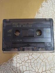 NEŞE KARABÖCEK * YAĞMUR AĞLIYOR / KASET