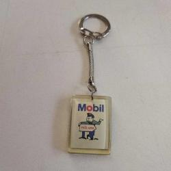 AKRİLİK Eskilerden Mobil Petrol Anahtarlık